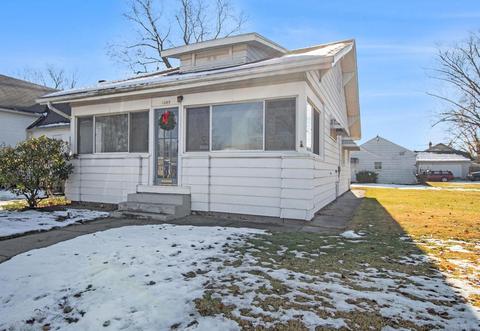 1352 E Fox St, South Bend, IN 46613 photo 1