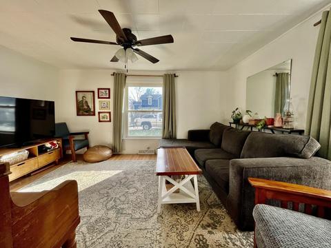 161 E Jackson St, Monroe, IN 46772 photo 5