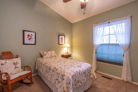 736 E Pepperridge Dr, Bloomington, IN 47401 photo 22