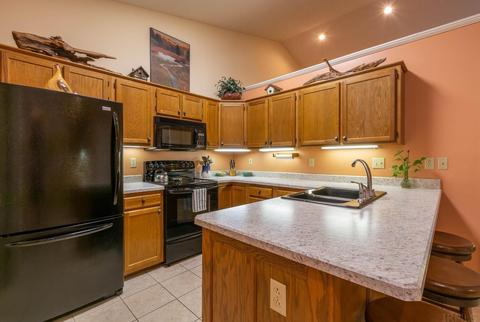 736 E Pepperridge Dr, Bloomington, IN 47401 photo 12