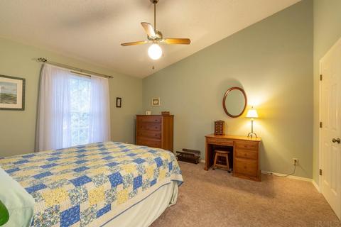 736 E Pepperridge Dr, Bloomington, IN 47401 photo 18