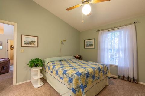 736 E Pepperridge Dr, Bloomington, IN 47401 photo 19