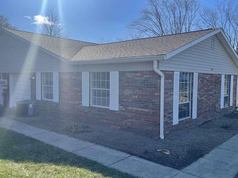 1184 E Regency Dr, Bloomington, IN 47401 photo 2