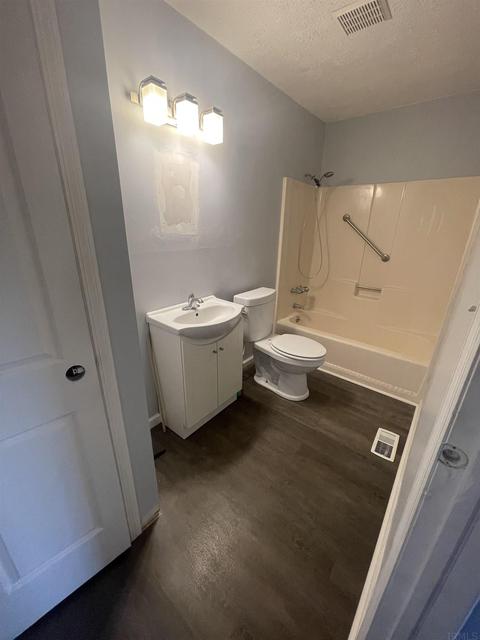 1184 E Regency Dr, Bloomington, IN 47401 photo 11