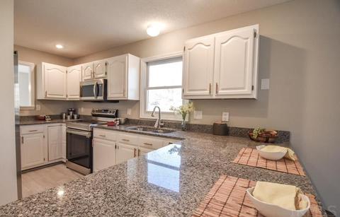 4301 E Whitley Dr, Bloomington, IN 47401 photo 9