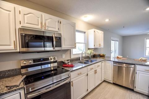 4301 E Whitley Dr, Bloomington, IN 47401 photo 8