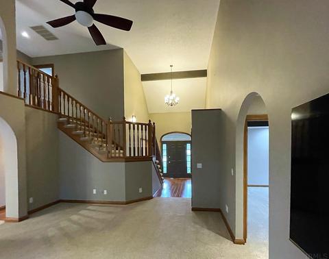 727 E Tracee Ct, Bloomington, IN 47401 photo 4