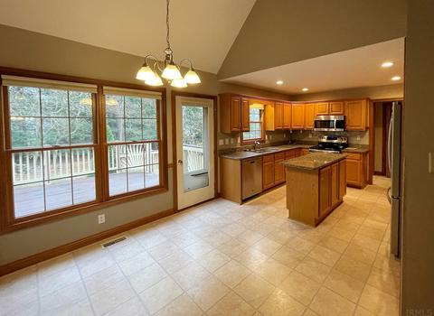 727 E Tracee Ct, Bloomington, IN 47401 photo 6