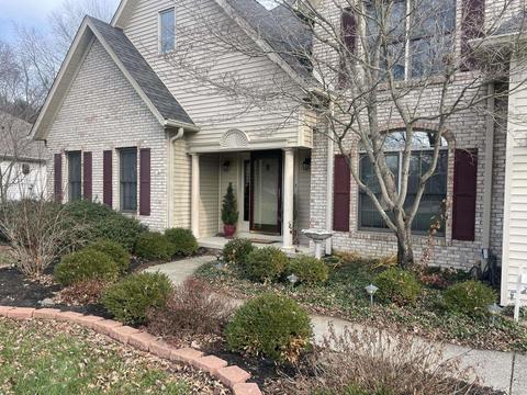 727 E Tracee Ct, Bloomington, IN 47401 photo 2