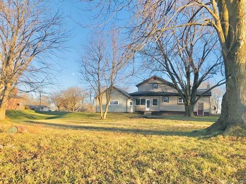 575 N Wayne St, Waterloo, IN 46793 photo 1