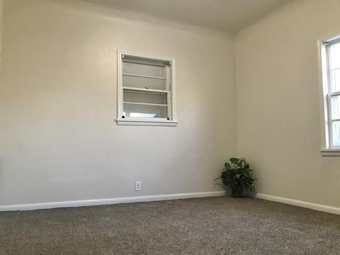 575 N Wayne St, Waterloo, IN 46793 photo 16