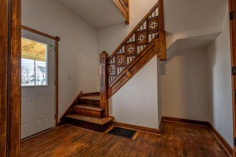 810 E State St, Albany, IN 47320 photo 6