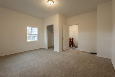 810 E State St, Albany, IN 47320 photo 23