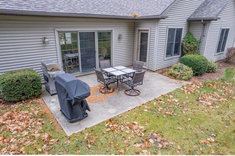 30 Studio Dr, Wabash, IN 46992 photo 3