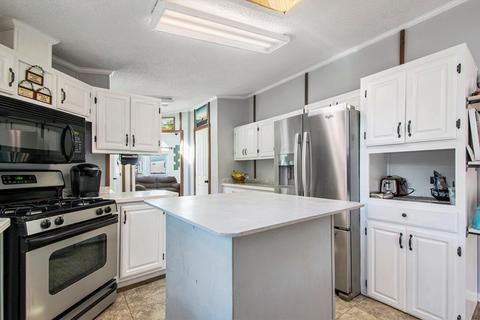 51940 Bittersweet Rd, Granger, IN 46530 photo 5