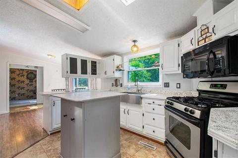 51940 Bittersweet Rd, Granger, IN 46530 photo 4