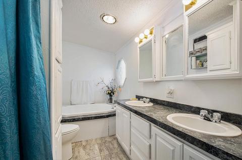 51940 Bittersweet Rd, Granger, IN 46530 photo 12