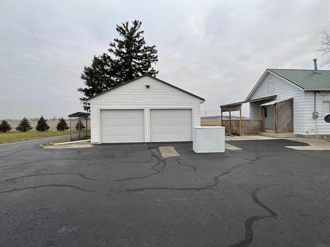 17132 Smith Rd, Yoder, IN 46798 photo 3