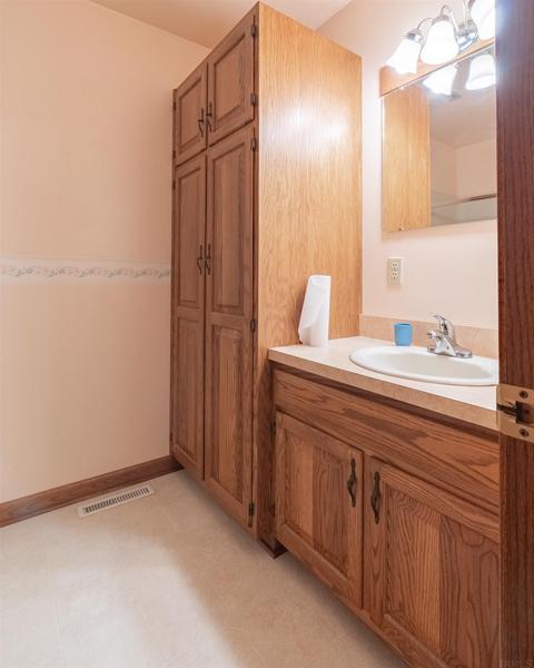 8969 S 700 E, Fairmount, IN 46928 photo 27