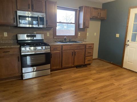 516 E Maple St, Bremen, IN 46506 photo 9