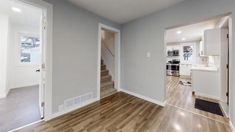 408 N High St, Lagrange, IN 46761 photo 10