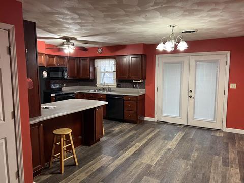 1332 Main St, Jasper, IN 47546 photo 3