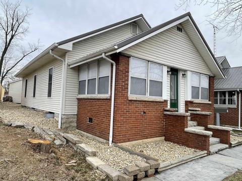 521 16th St, Bedford, IN 47421 photo 4