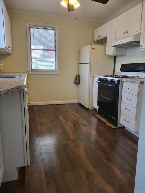 201 E Main St, Chalmers, IN 47929 photo 12