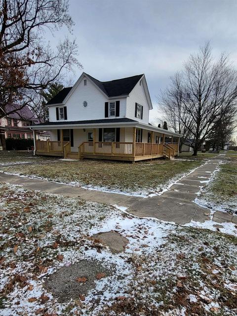 201 E Main St, Chalmers, IN 47929 photo 1