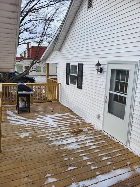 201 E Main St, Chalmers, IN 47929 photo 7