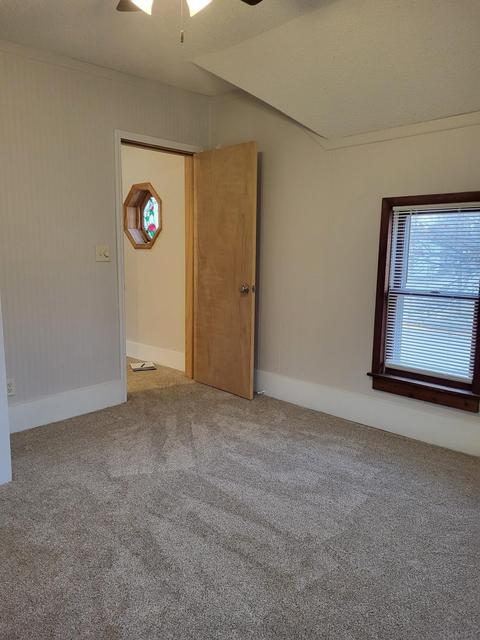 201 E Main St, Chalmers, IN 47929 photo 31