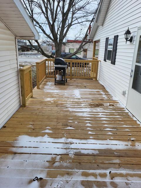 201 E Main St, Chalmers, IN 47929 photo 6
