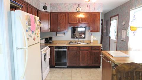 2861 Hillside Dr, Bedford, IN 47421 photo 8