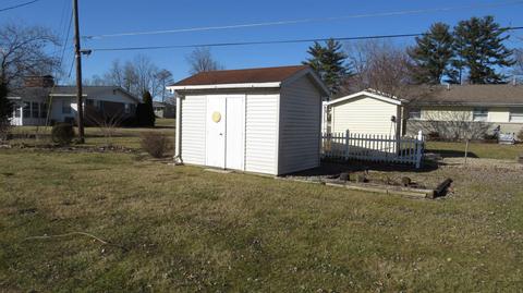 2861 Hillside Dr, Bedford, IN 47421 photo 3