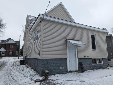 411 E King St, Garrett, IN 46738 photo 2