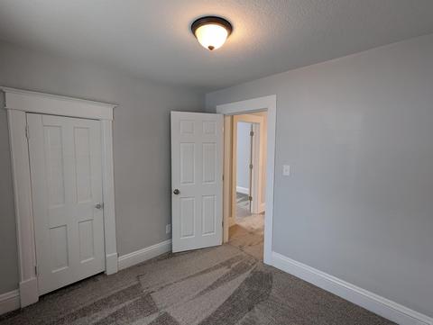 411 E King St, Garrett, IN 46738 photo 29