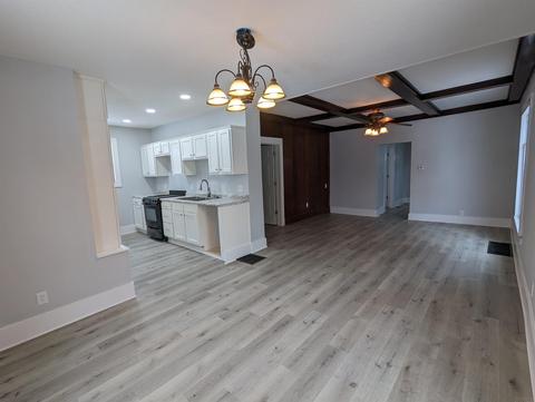 411 E King St, Garrett, IN 46738 photo 7
