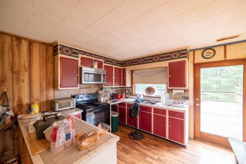 747 Starr Ln, Bedford, IN 47421 photo 6