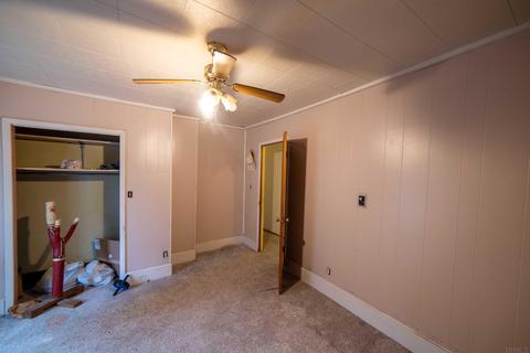 747 Starr Ln, Bedford, IN 47421 photo 9