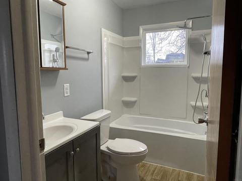 515 E North St, Dunkirk, IN 47336 photo 7