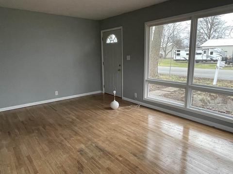515 E North St, Dunkirk, IN 47336 photo 2