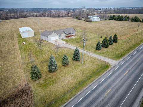 3225 E State Road 120, Howe, IN 46746 photo 3