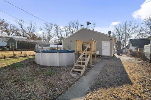 211 E 2nd St, Mount Carmel, IL 62863 photo 6
