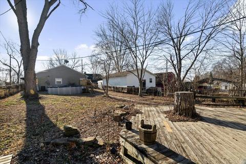 211 E 2nd St, Mount Carmel, IL 62863 photo 8