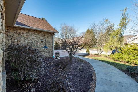 2738 E Brigs Bnd, Bloomington, IN 47401 photo 3
