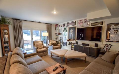 3930 E Stonegate Dr, Bloomington, IN 47401 photo 30