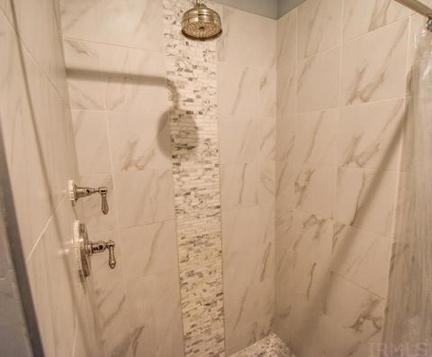 3930 E Stonegate Dr, Bloomington, IN 47401 photo 19