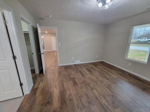 507 Crawford St, Mitchell, IN 47446 photo 18