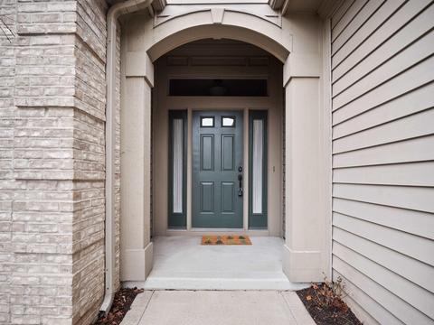 2520 Barcroft Ct, Fort Wayne, IN 46804 photo 2