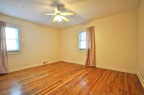 233 Devonshire Dr, South Bend, IN 46615 photo 17